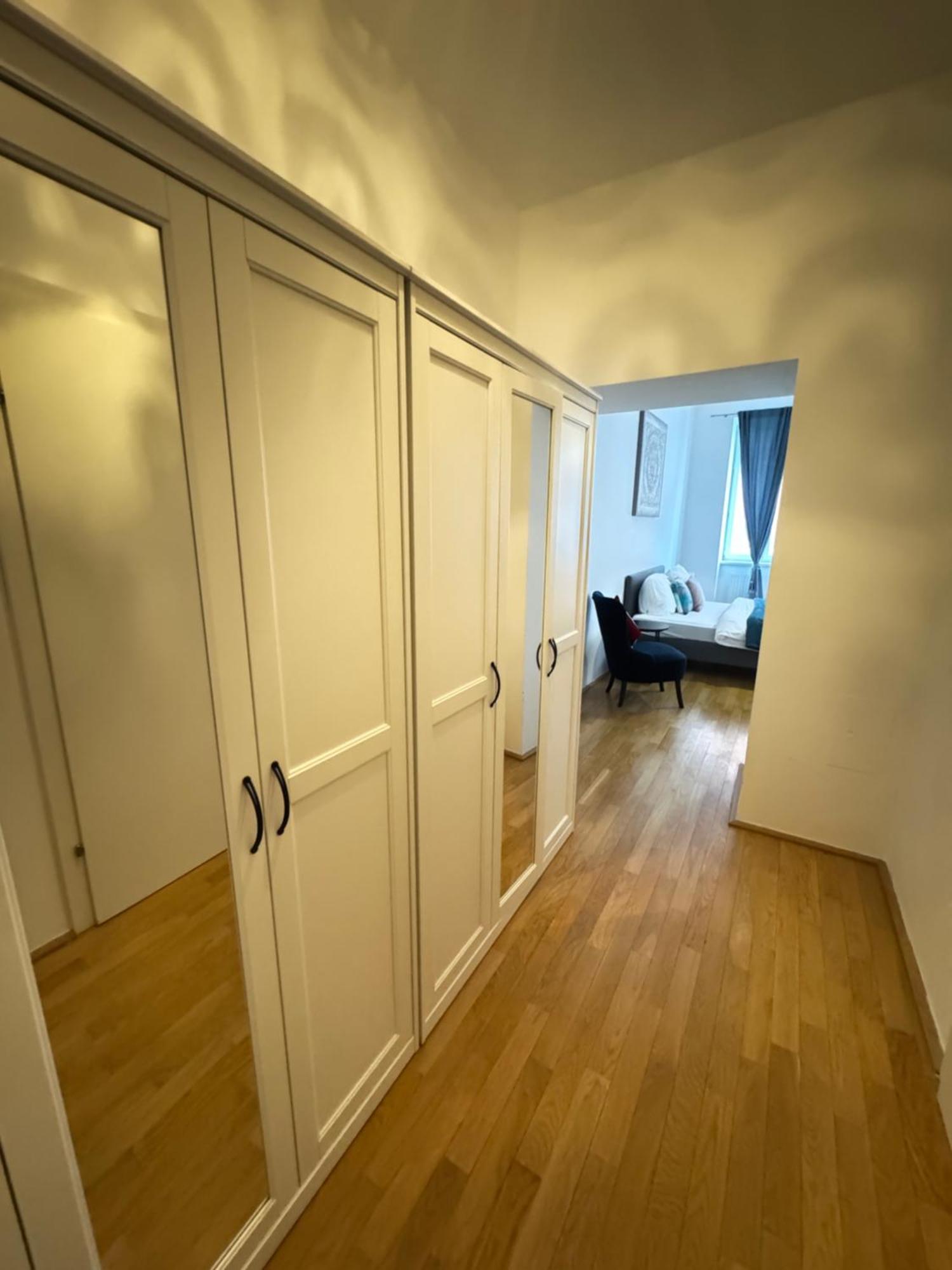 Charming Flat & Balcony Near Central Station L Bg5 Wien Eksteriør billede